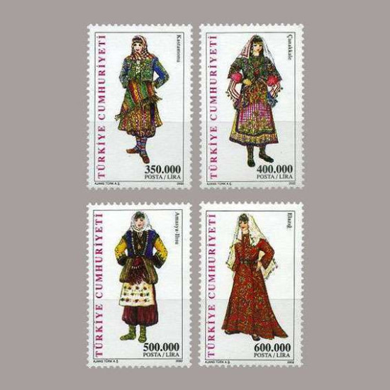 2002 TÜRK KADIN KIYAFETLERİ