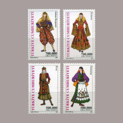 2003 TÜRK KADIN KIYAFETLERİ