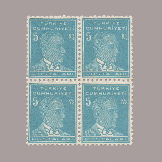 1955 DOKUZUNCU ATATÜRK SERİSİ (Bulanık Baskı-Grimtrak zamk) DÖRTLÜ BLOK