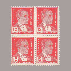 1955 DOKUZUNCU ATATÜRK SERİSİ (Bulanık Baskı-Grimtrak zamk) DÖRTLÜ BLOK