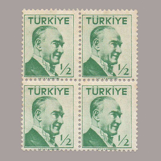 1956 ATATÜRK (Tek çizgi çerçeveli portre) DÖRTLÜ BLOK