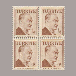 1957 ATATÜRK (Çift çizgili çerçeveli) DÖRTLÜ BLOK