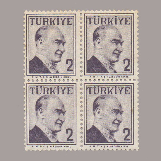 1957 ATATÜRK (Çift çizgili çerçeveli) DÖRTLÜ BLOK