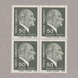 1978 ATATÜRK SÜREKLİ SERİ DÖRTLÜ BLOK