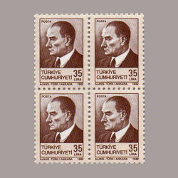 1982 ATATÜRK SÜREKLİ SERİ DÖRTLÜ BLOK