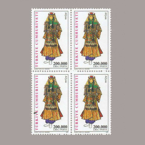 2001 TÜRK KADIN KIYAFETLERİ DÖRTLÜ BLOK