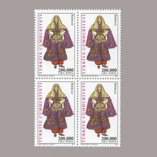 2001 TÜRK KADIN KIYAFETLERİ DÖRTLÜ BLOK