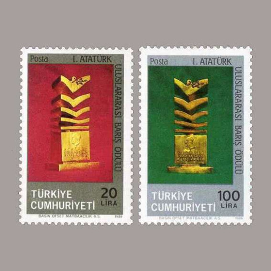 1986 1.ATATÜRK BARIŞ ÖDÜLÜ